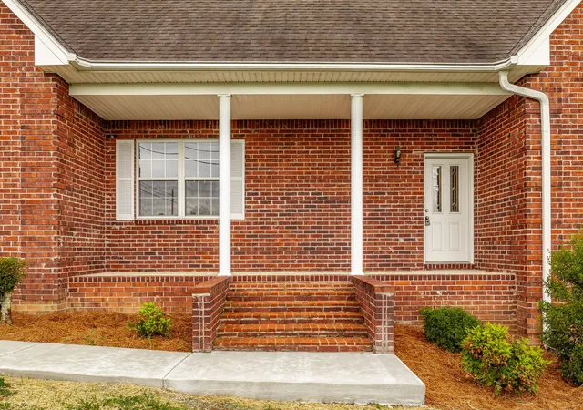 Homes for sale in Gallatin, TN | 101 Oakland Dr, Gallatin, TN 37066 | MLS# 3179771
