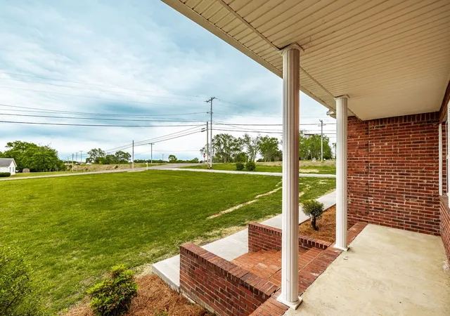 Homes for sale in Gallatin, TN | 101 Oakland Dr, Gallatin, TN 37066 | MLS# 3179771