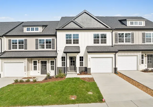 1st image of 672 Tulip Springs Ct, Hermitage, TN 37076 | MLS# 3178532