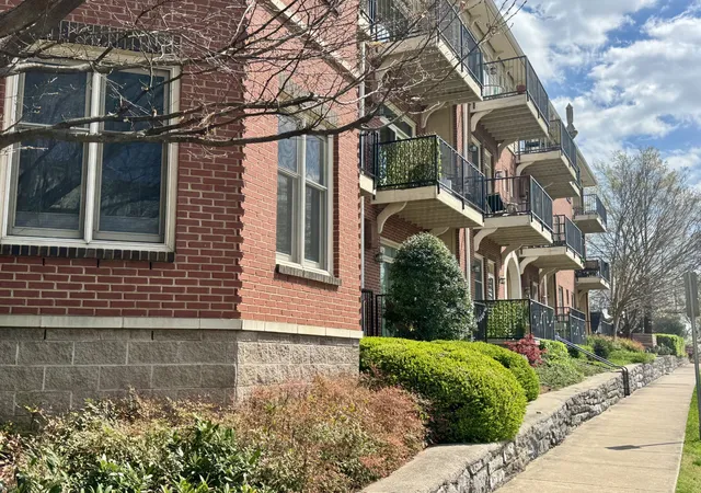 Photo 3 of Condo for sale at 800 Woodland St #304, Nashville, TN 37206 | MLS# 3178763 | Listing updated on 2026-09-03