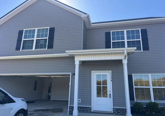 Photo 1 of Single family home for sale at 1134 Mary Lu Dr, Clarksville, TN 37042 | MLS# 3178904 | Listing updated on 2026-10-28
