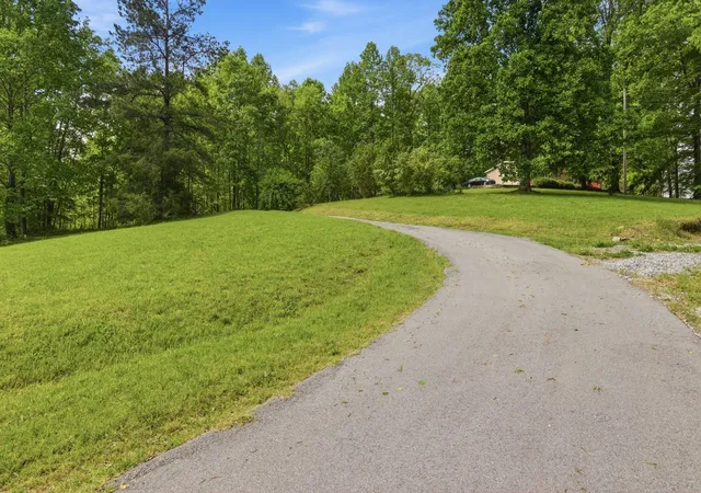 36th image of 230 E Piney Rd E, Dickson, TN 37055 | MLS# 3178845
