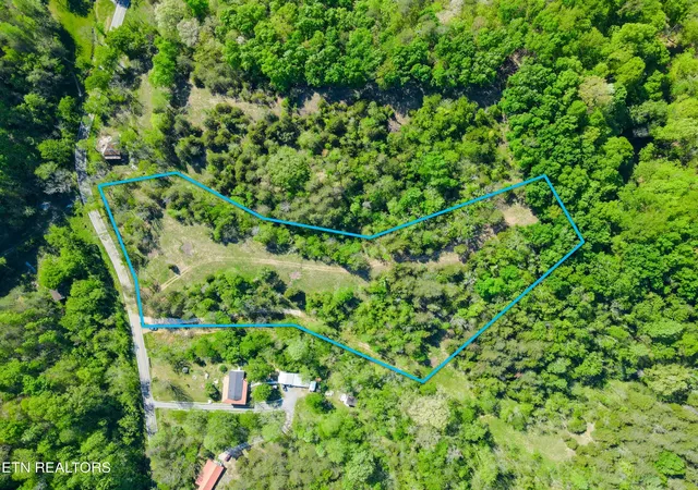 3rd image of 646 N Shiloh Rd, Seymour, TN 37865 | MLS# 3509916