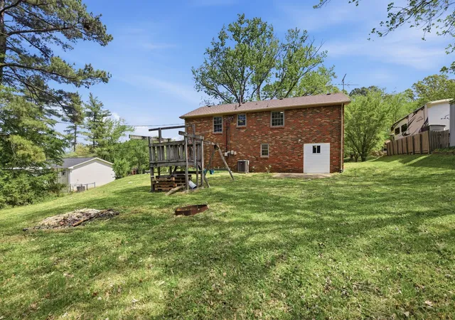 27th image of 1286 Slayden Cir, Clarksville, TN 37040 | MLS# 3180459