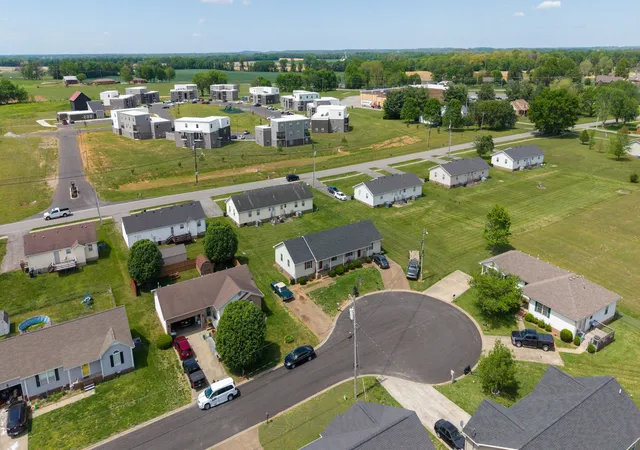39th image of 720 Pat Ave, Hopkinsville, KY 42240 | MLS# 3178988