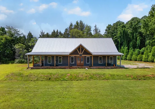 Homes for sale in Belvidere, TN | 89 Beans Creek Vw, Belvidere, TN 37306 | MLS# 3178964
