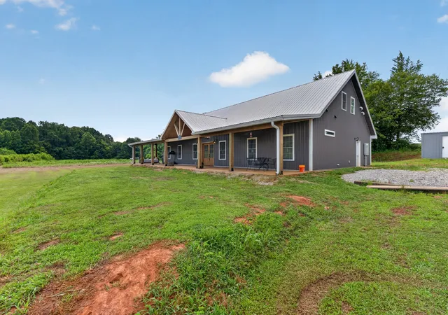 Homes for sale in Belvidere, TN | 89 Beans Creek Vw, Belvidere, TN 37306 | MLS# 3178964