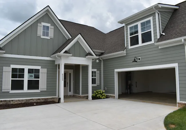 Photo 4 of Single family home for sale at 6509 Ripple Ridge Ct, Columbia, TN 38401 | MLS# 3180715 | Listing updated on 2026-10-03