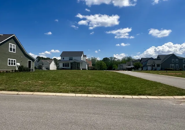 Homes for sale in Winchester, TN | 0 Suntan Ct, Winchester, TN 37398 | MLS# 3179843