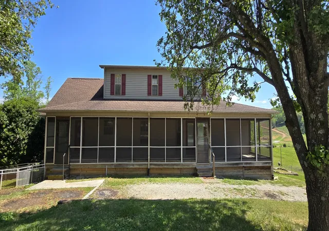 2nd image of 2120 Green Mountain Rd Ne, Cookeville, TN 38506 | MLS# 3179041