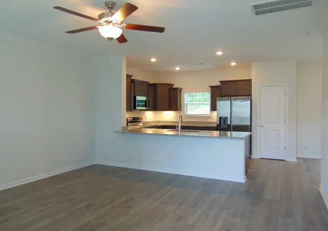 Photo 3 of Single family home for sale at 287 Spring St, La Vergne, TN 37086 | MLS# 3179054 | Listing updated on 2026-08-15