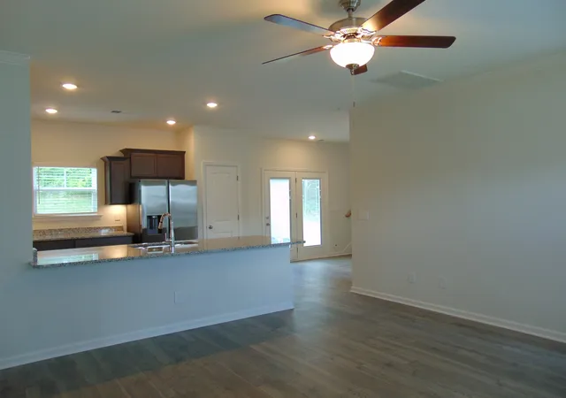 Photo 3 of Single family home for sale at 287 Spring St, La Vergne, TN 37086 | MLS# 3179054 | Listing updated on 2026-08-15