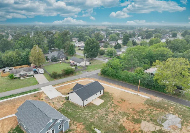 Photo 3 of Single family home for sale at 398 N Harris Rd, Portland, TN 37148 | MLS# 3179212 | Listing updated on 2026-09-24
