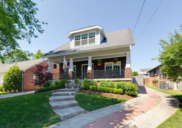 Homes for sale in Nashville, TN | 2500c W Linden Ave, Nashville, TN 37212 | MLS# 3180060