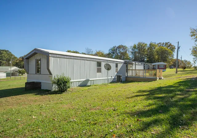 Homes for sale in Nunnelly, TN | 990 Community Rd, Nunnelly, TN 37137 | MLS# 3225882