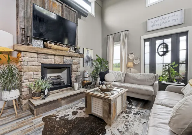 Photo 4 of Single family home for sale at 8000 Hwy 269 Bell Buckle Rd, Christiana, TN 37037 | MLS# 3185168 | Listing updated on 2026-06-26