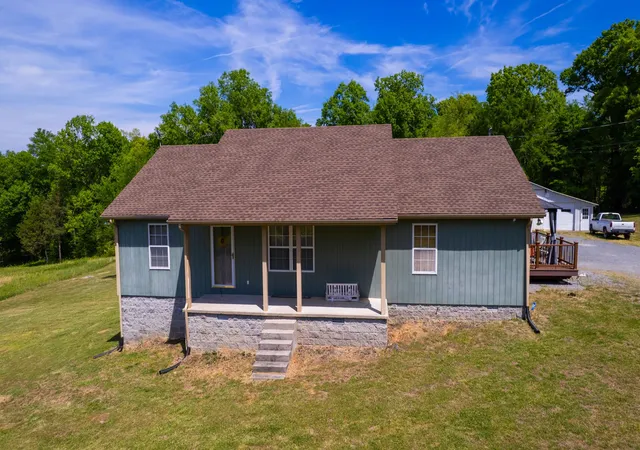 Photo 2 of Single family home for sale at 507 New Ctr Church Rd, Shelbyville, TN 37160 | MLS# 3179497 | Listing updated on 2026-06-18