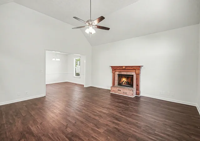 Photo 4 of Single family home for sale at 413 Saint Francis Ave, Smyrna, TN 37167 | MLS# 3181924 | Listing updated on 2026-10-09