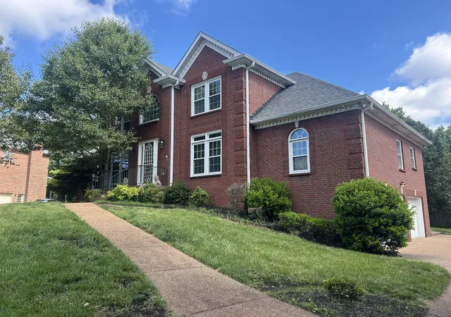 2nd image of 129 Pembroke Dr, Hendersonville, TN 37075 | MLS# 3205215