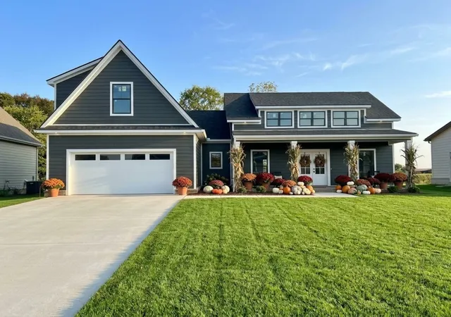Photo 1 of Single family home for sale at 3213 Stonehorn Dr, Bell Buckle, TN 37020 | MLS# 3180725 | Listing updated on 2026-10-07