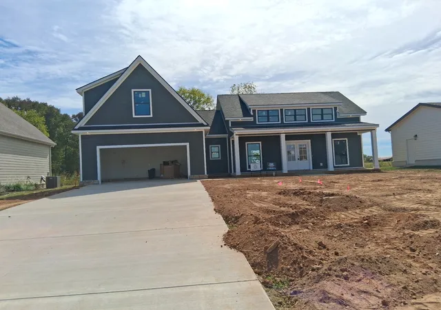 Photo 2 of Single family home for sale at 3213 Stonehorn Dr, Bell Buckle, TN 37020 | MLS# 3180725 | Listing updated on 2026-10-07
