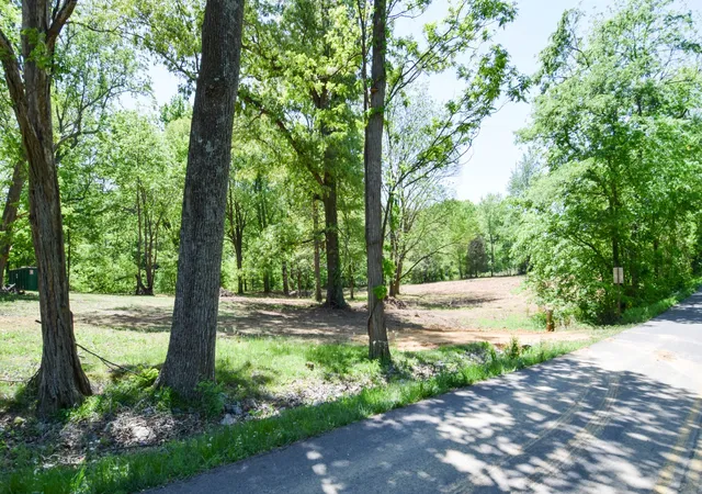 20th image of 430 South Rd, Cottontown, TN 37048 | MLS# 3181425