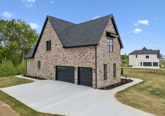 Photo 3 of Single family home for sale at 1717 Rhonda Dr, Christiana, TN 37037 | MLS# 3180126 | Listing updated on 2026-07-30