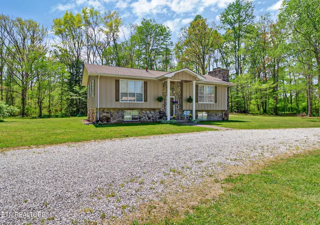 3rd image of 116 Joel Reagan Lane, Jamestown, TN 38556 | MLS# 3179770