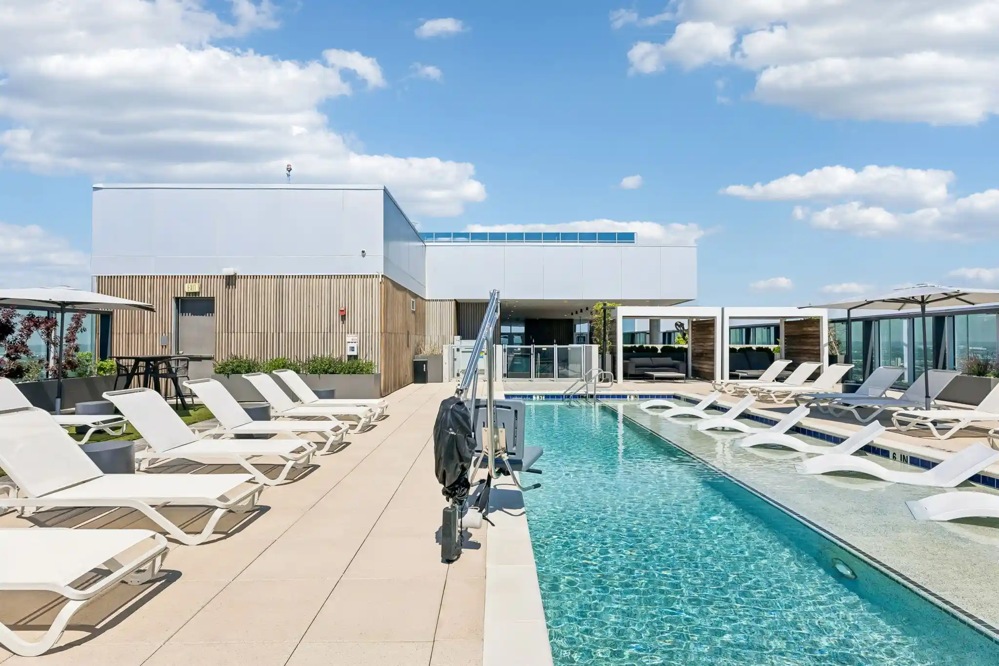 Listing Photo 71 - Condo for sale in Broadwest Residences located at 1616 W End Ave, Nashville, TN 37203 - Unit #2303
