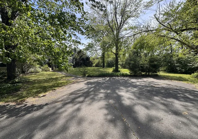 4th image of 100 Bellevue Dr W, Nashville, TN 37205 | MLS# 3184303
