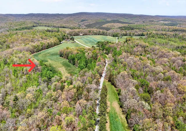 Photo 2 of House for sale at 5 Smith Mountain Rd, Rockwood, TN 37854 | MLS# 3179861 | Listing updated on 2026-04-21