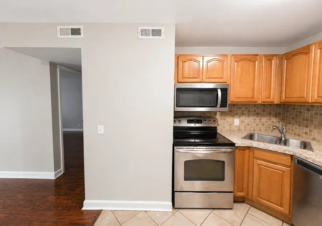 3rd image of 555 N Dupont Ave #A12, Madison, TN 37115 | MLS# 3191425