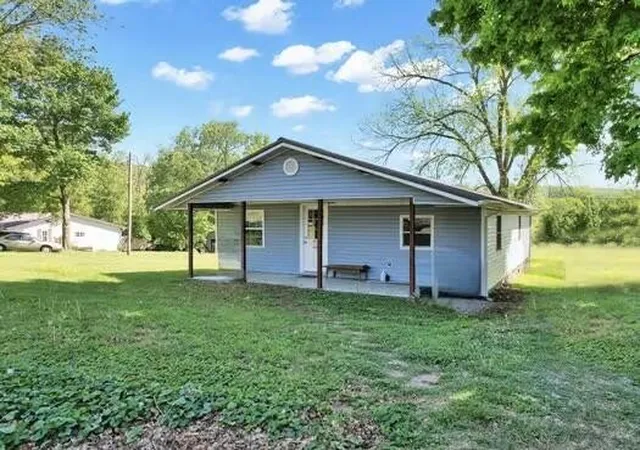 image of 114 Chapel Avenue, Sweetwater, TN 37874 | MLS# 3337118