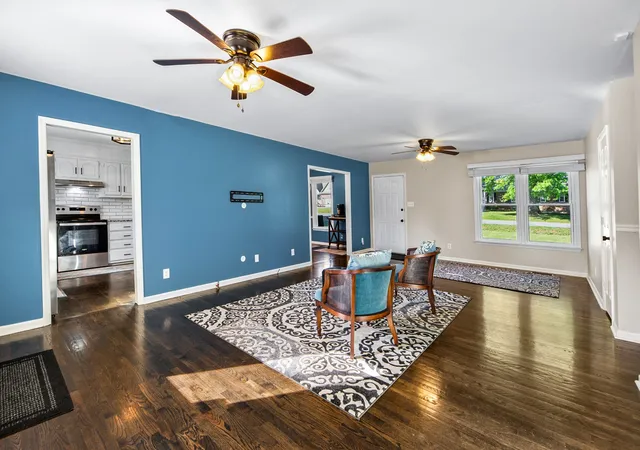 Homes for sale in Columbia, TN | 704 Redwood Cir, Columbia, TN 38401 | MLS# 3180660