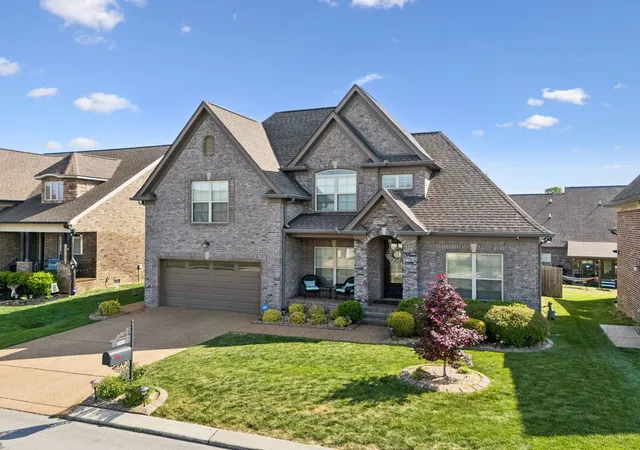 Photo 1 of Single family home for sale at 608 Southshore Pt, Mount Juliet, TN 37122 | MLS# 3180336 | Listing updated on 2026-10-13
