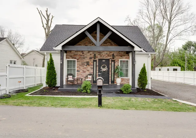 2nd image of 205 Church St, Portland, TN 37148 | MLS# 3180070