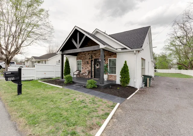 4th image of 205 Church St, Portland, TN 37148 | MLS# 3180070