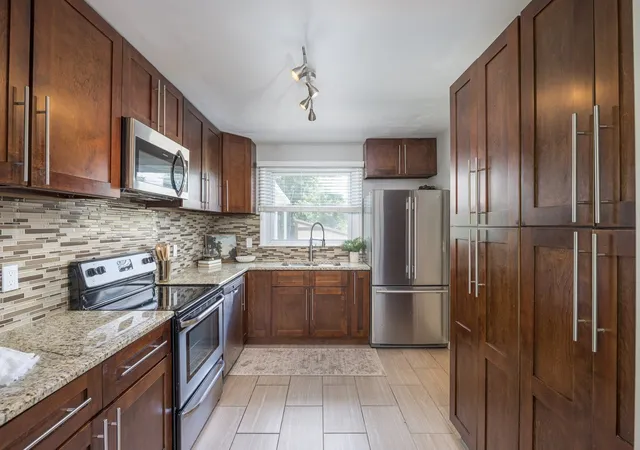 4th image of 1930 Valley Park Dr, Nashville, TN 37216 | MLS# 3256505