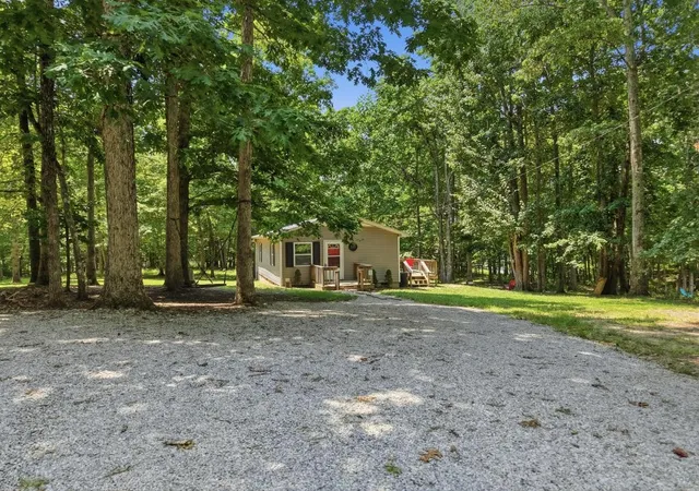 1st image of 1211 Camp Belle Air Rd, Sparta, TN 38583 | MLS# 3223513