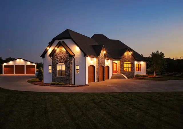 4th image of 524 Fern Valley Rd, White House, TN 37188 | MLS# 3181365
