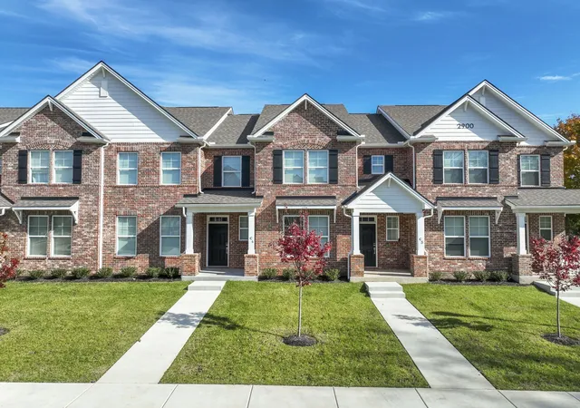 Photo 3 of Sale Pending at 2900 Suzanne Landon Dr #I1, Murfreesboro, TN 37130 | MLS# 3180157 | Listing updated on 2026-05-12