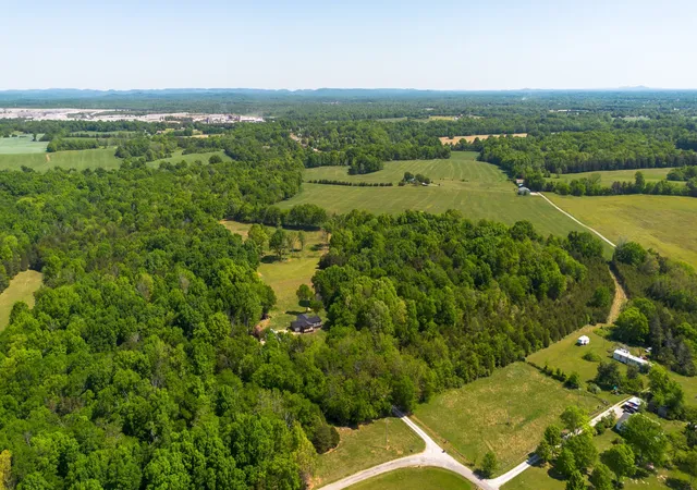 2nd image of 3680 Clark Rd, Lewisburg, TN 37091 | MLS# 3189663