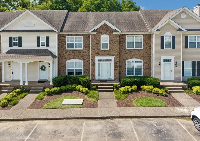 Homes for sale in Spring Hill, TN | 2271 Dewey Dr #J4, Spring Hill, TN 37174 | MLS# 3267515