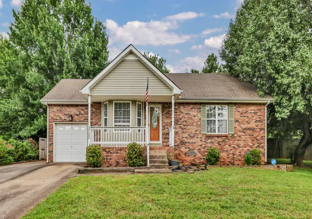 2nd image of 3722 Misty Way, Clarksville, TN 37042 | MLS# 3219992
