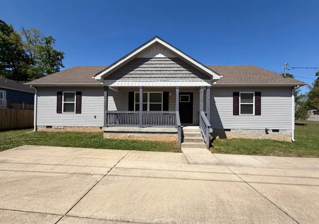 Homes for sale in Lewisburg, TN | 340 Elm Ave, Lewisburg, TN 37091 | MLS# 3180447