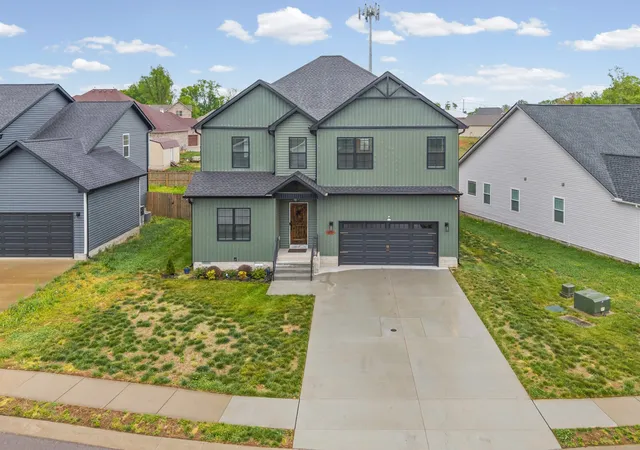 Photo 2 of Single family home for sale at 1057 Charles Thomas Dr, Clarksville, TN 37042 | MLS# 3181688 | Listing updated on 2026-08-13
