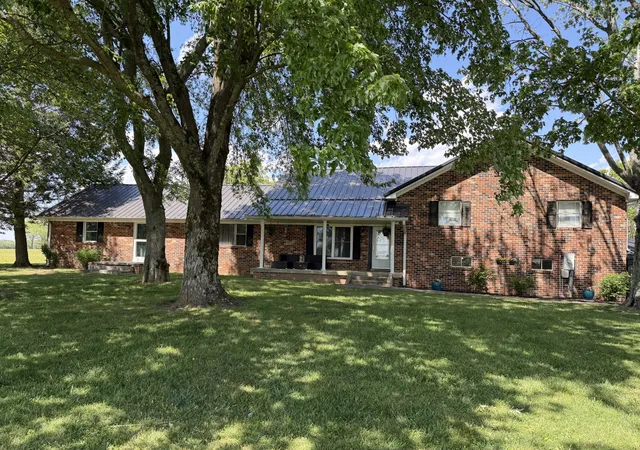Homes for sale in Hillsboro, TN | 566 Clarence Finney Rd, Hillsboro, TN 37342 | MLS# 3181740