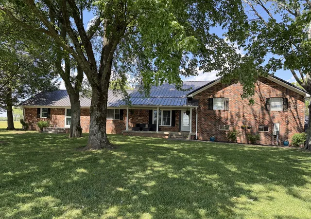 Homes for sale in Hillsboro, TN | 566 Clarence Finney Rd, Hillsboro, TN 37342 | MLS# 3181740