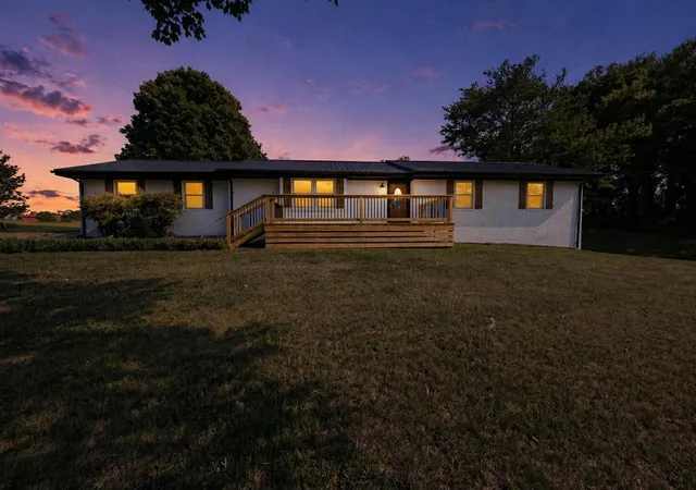 Homes for sale in Decatur, TN | 1240 Centerpoint Road, Decatur, TN 37322 | MLS# 3248873