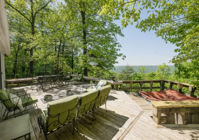 Homes for sale in Sewanee, TN | 3442 Sherwood Rd, Sewanee, TN 37375 | MLS# 3181682